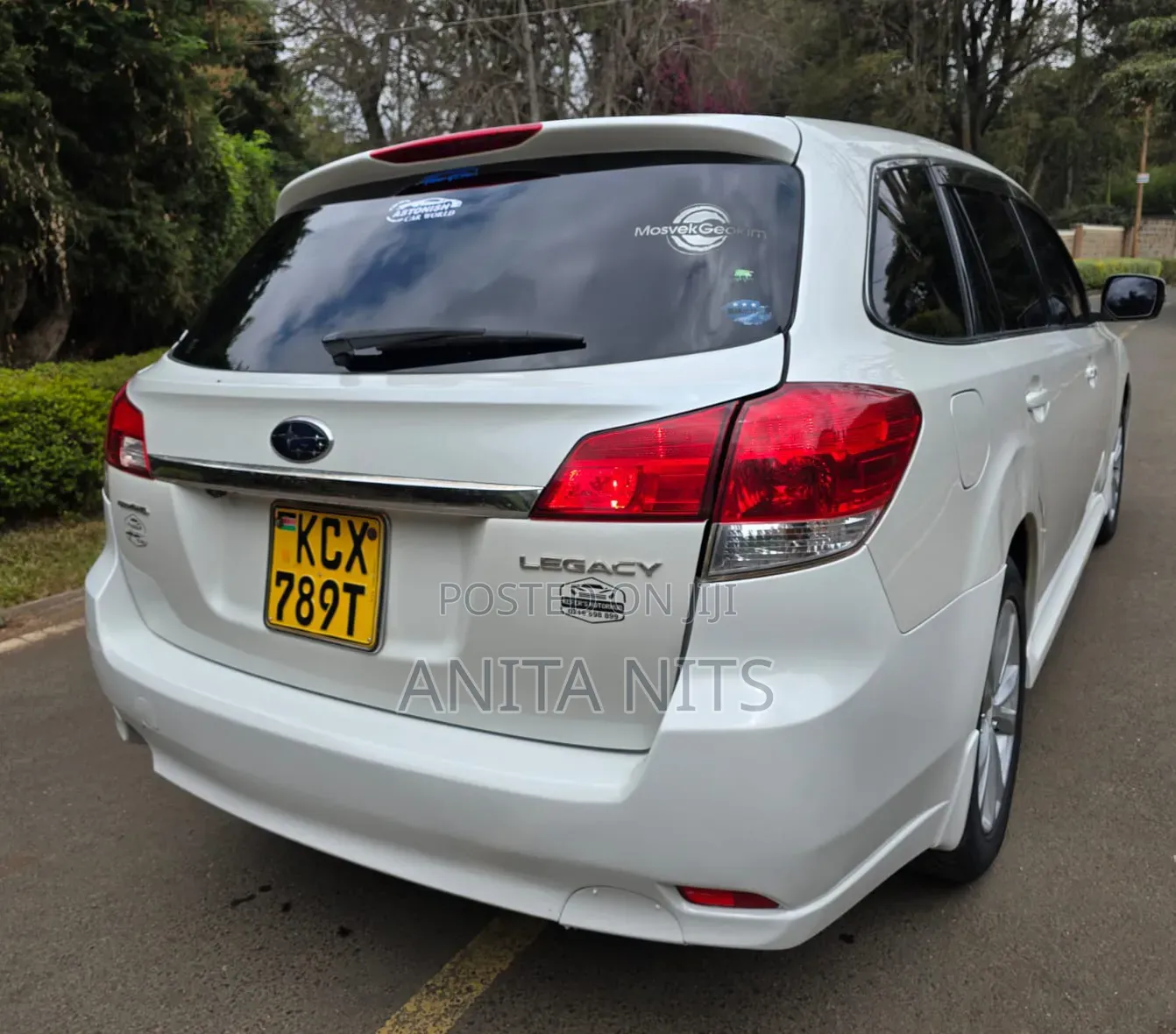 Subaru Legacy 2012 White