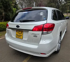 Subaru Legacy 2012 White