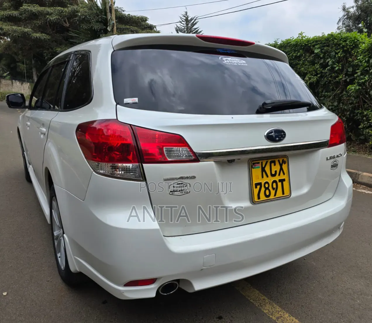 Subaru Legacy 2012 White