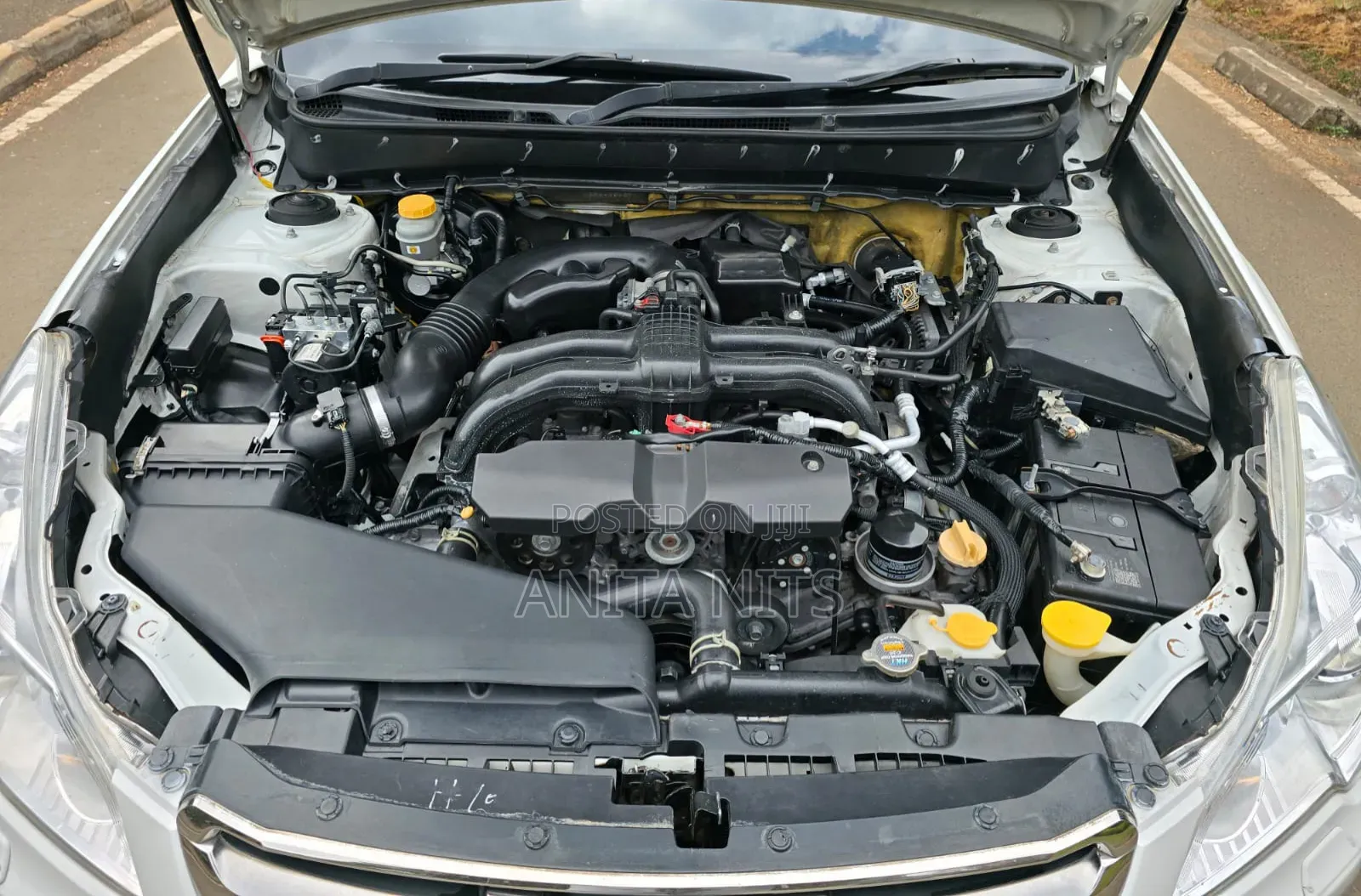 Subaru Legacy 2012 White