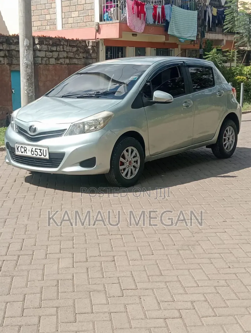 Toyota Vitz 2012 Gray
