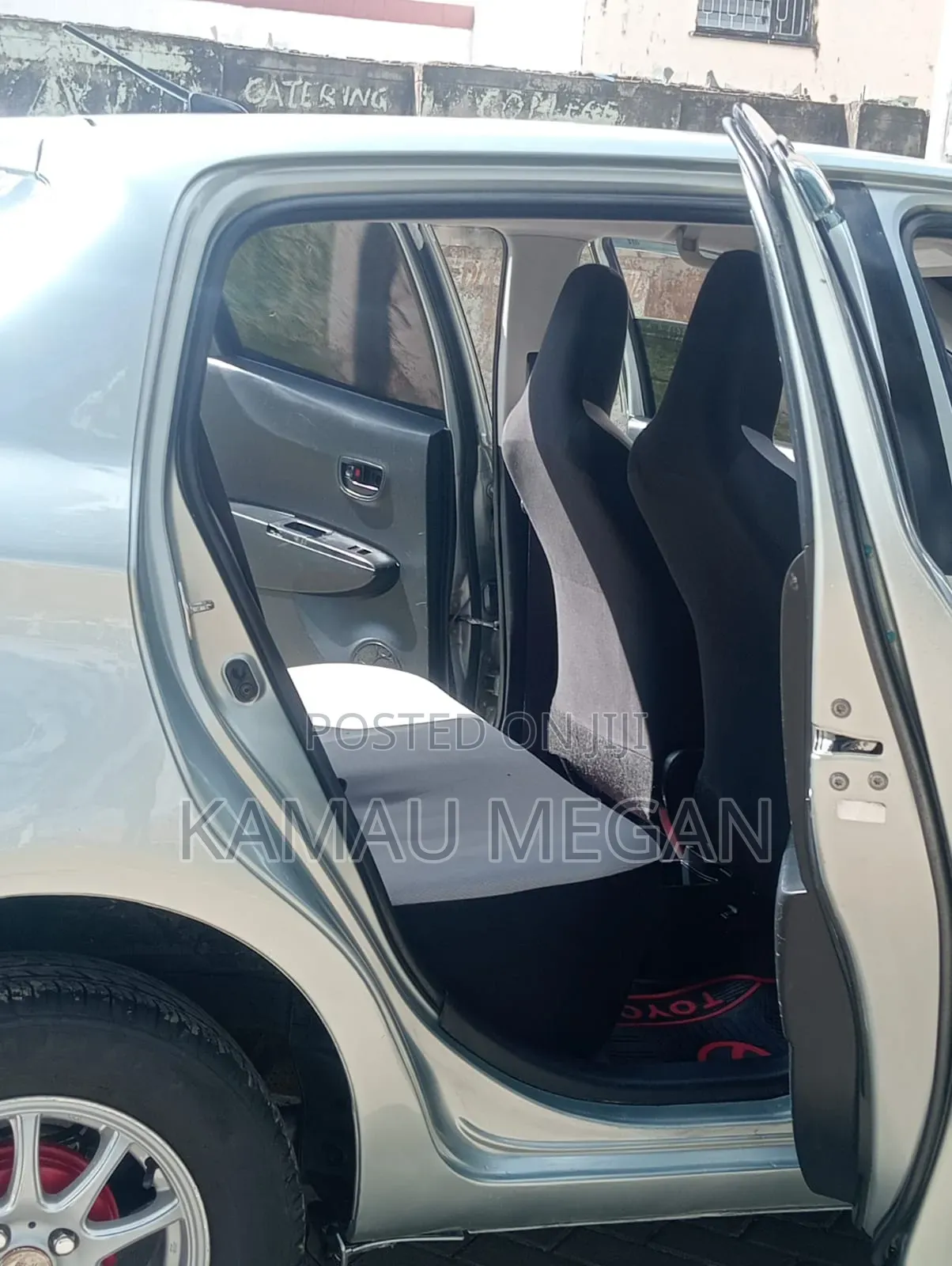 Toyota Vitz 2012 Gray