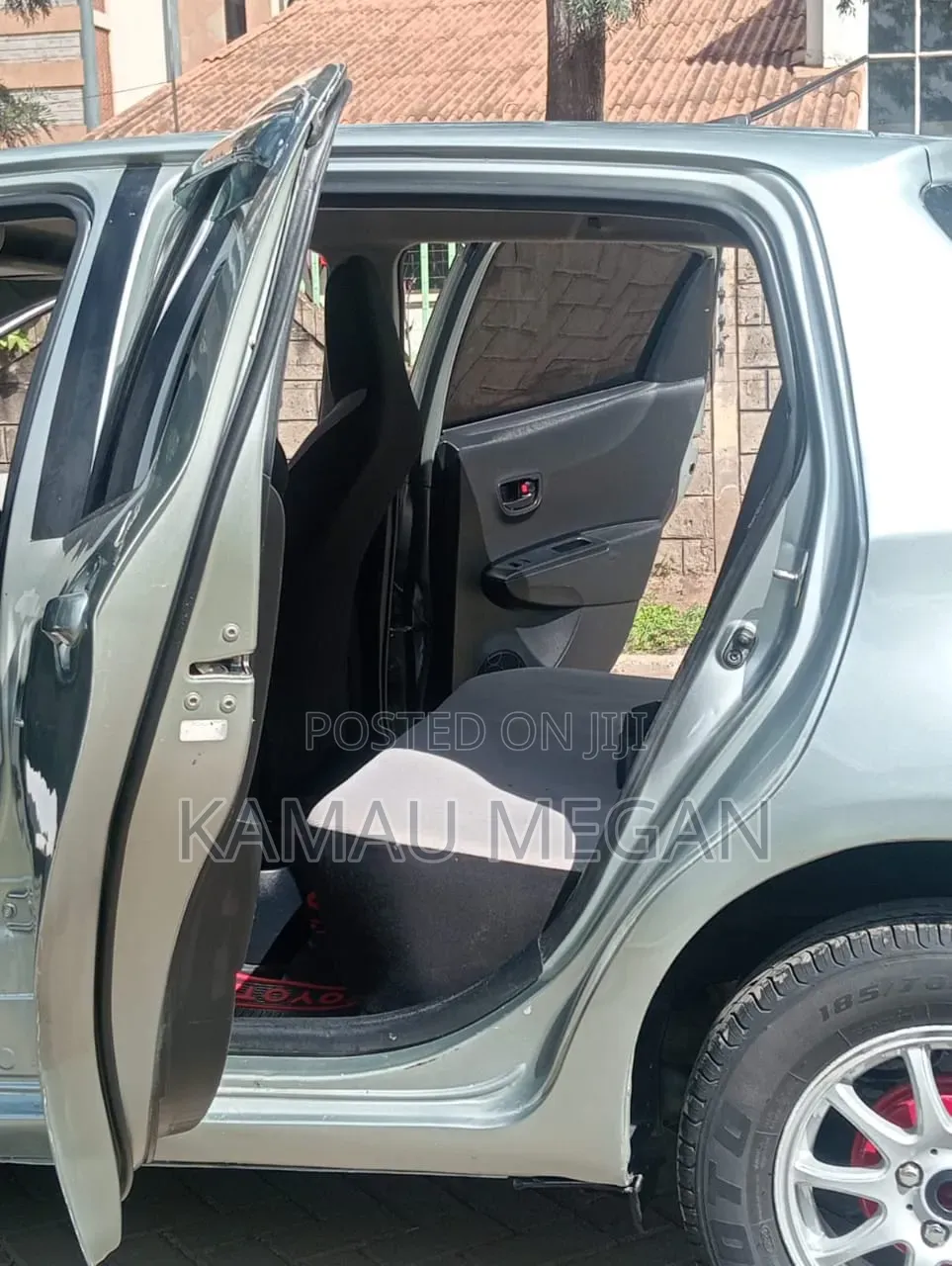 Toyota Vitz 2012 Gray