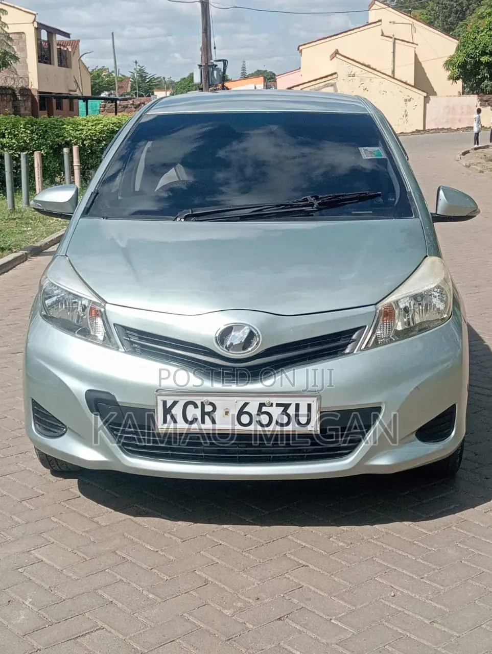 Toyota Vitz 2012 Gray