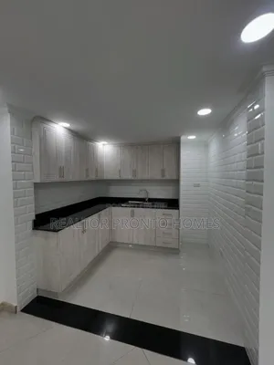6bdrm Mansion in Runda for rent