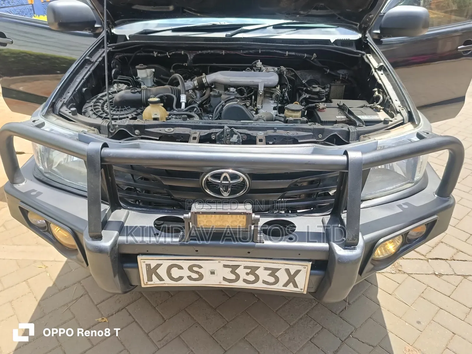 Toyota Hilux 2013 Black