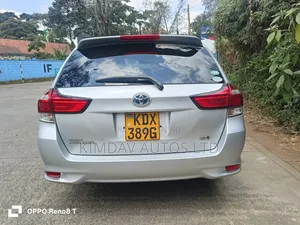 Toyota Corolla Fielder 2019 Silver