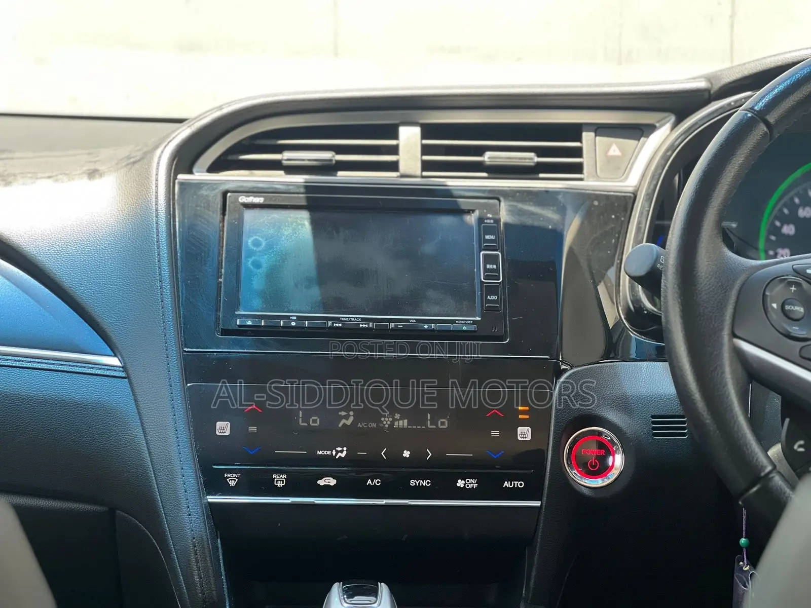 Honda Fit Shuttle 1.5 Hybrid 2WD 2020 Pearl