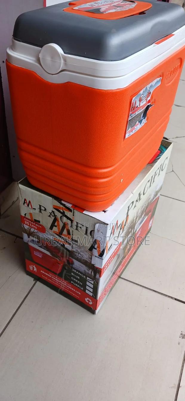 25L M-Pacific Food and Drinks Cooler Box