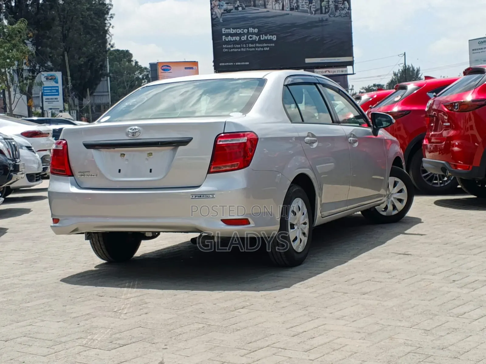 Toyota Axio 2019 Silver