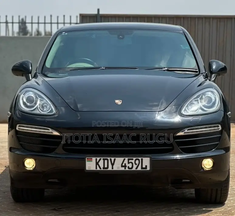 Porsche Cayenne 2015 Black