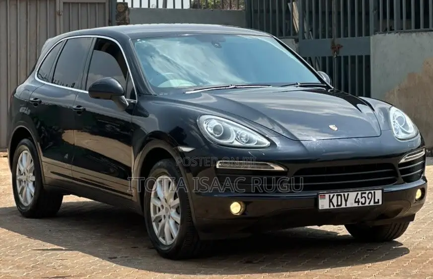 Porsche Cayenne 2015 Black