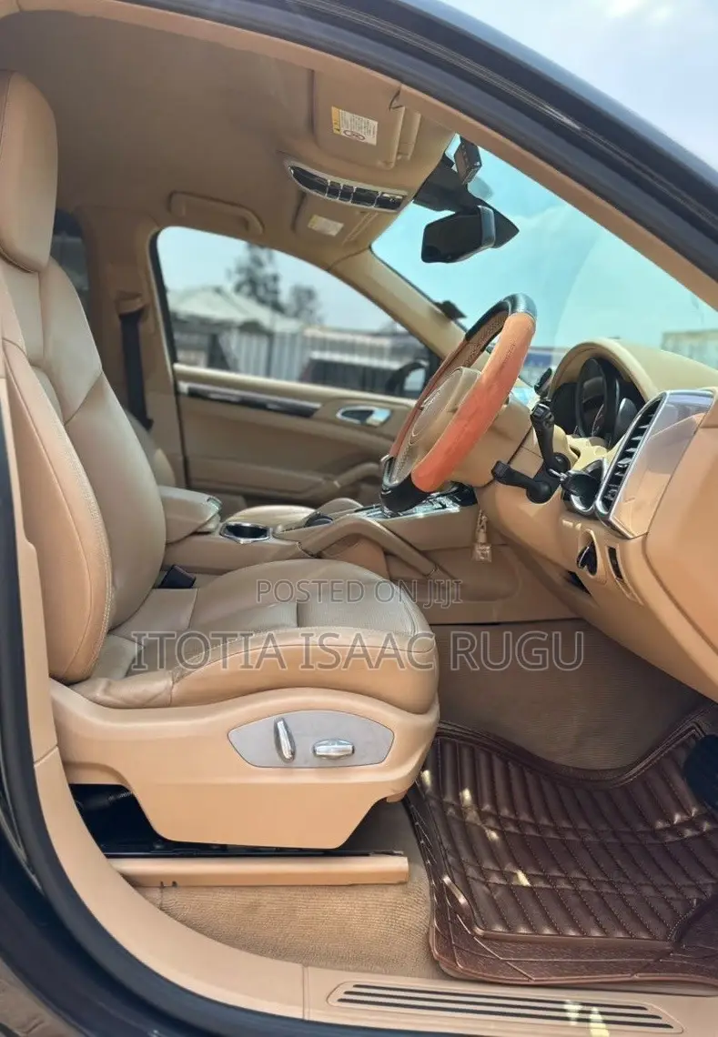 Porsche Cayenne 2015 Black