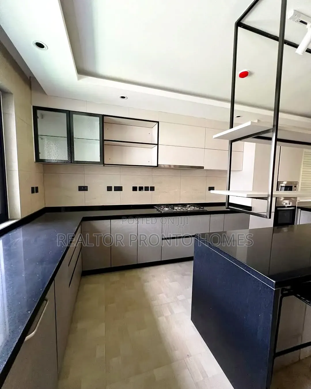 4bdrm Villa in Lavington, Muthangari for sale
