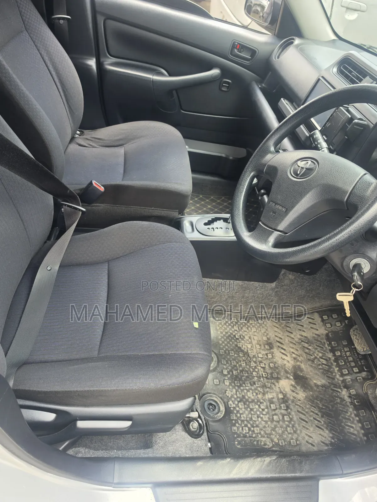 Toyota Succeed 2017 Silver