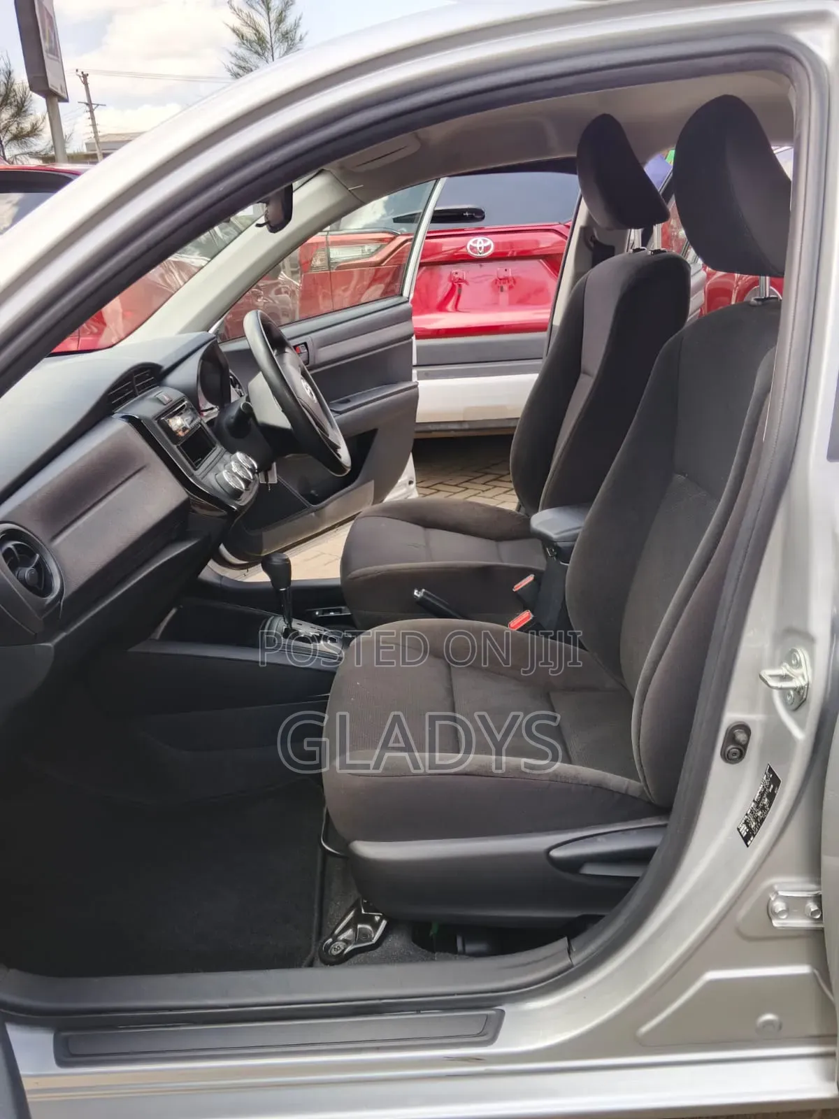 Toyota Axio 2019 Silver