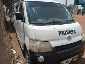 Toyota TownAce 2010 White