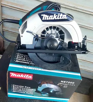 Heavy Duty 7" Makita Electric Circular Saw