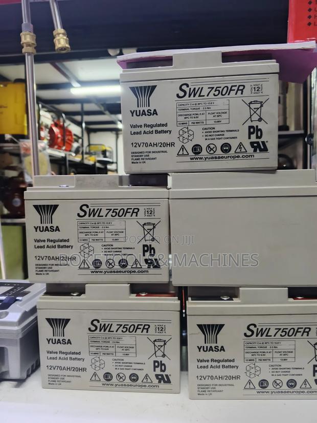 Yuasa 12v 70ah Solar Battery - main view