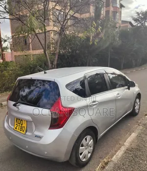 Nissan Note 2014 Silver