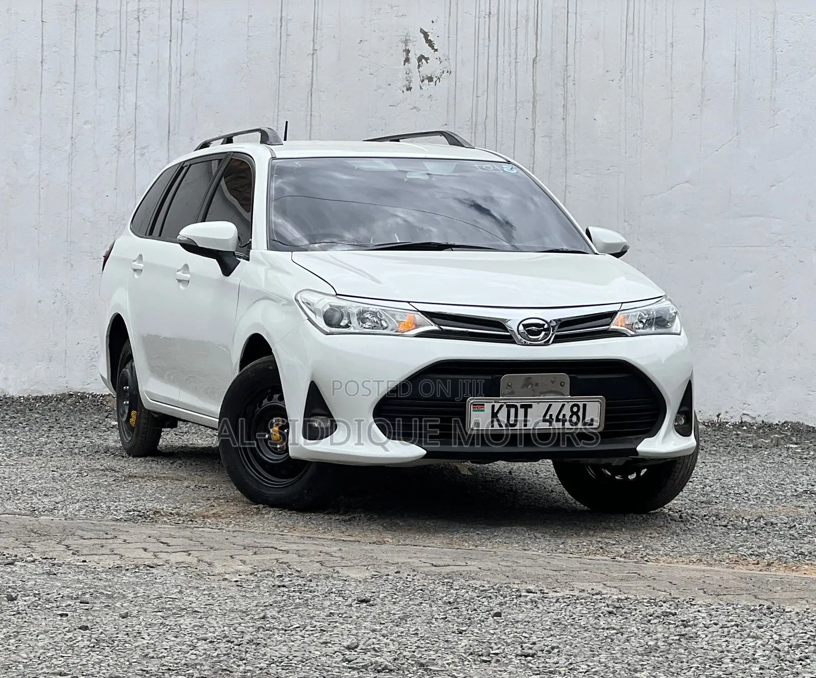 Toyota Corolla Fielder 2019 White