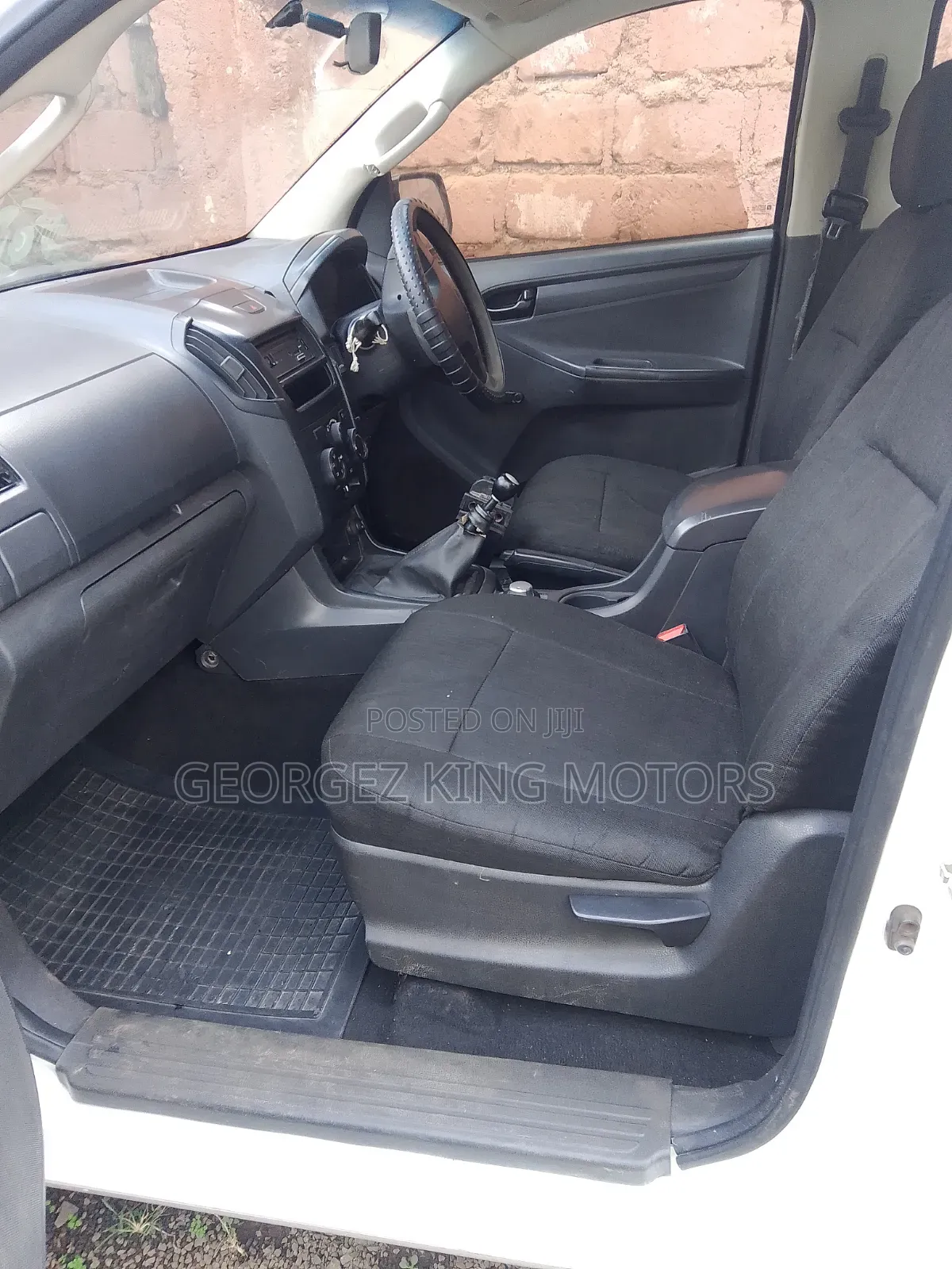 Isuzu D-MAX 2014 White