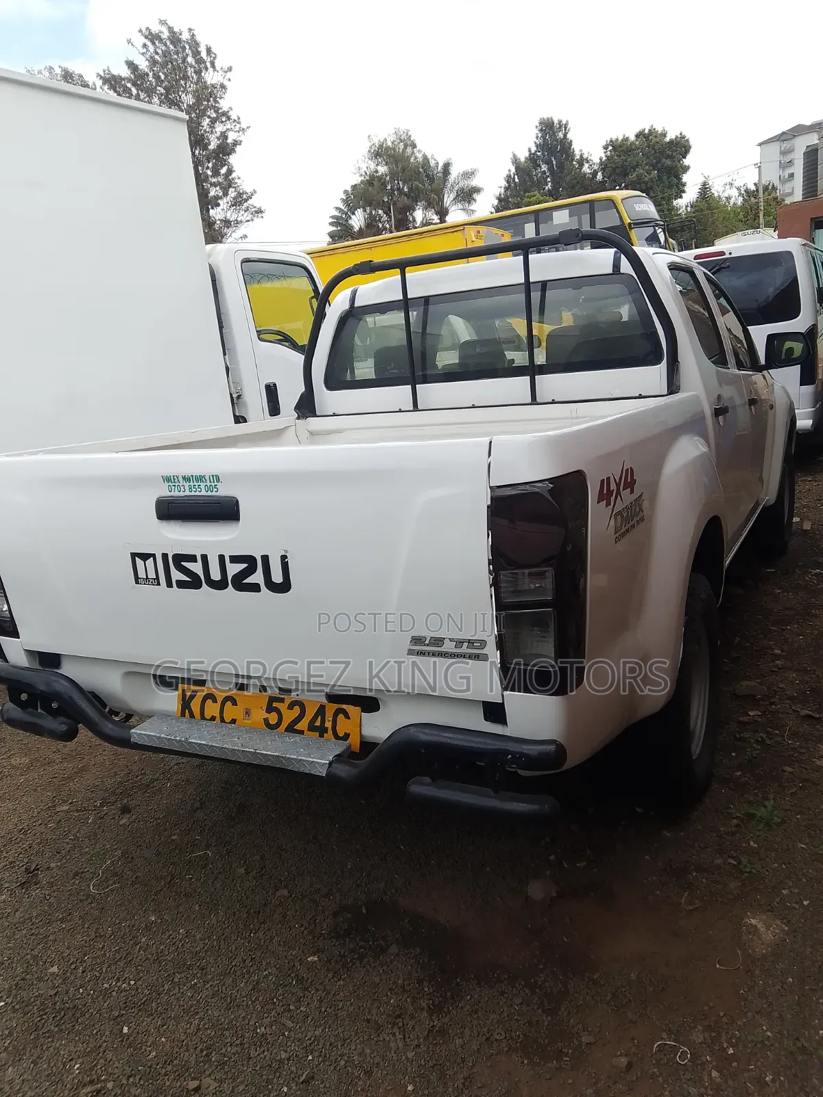 Isuzu D-MAX 2014 White