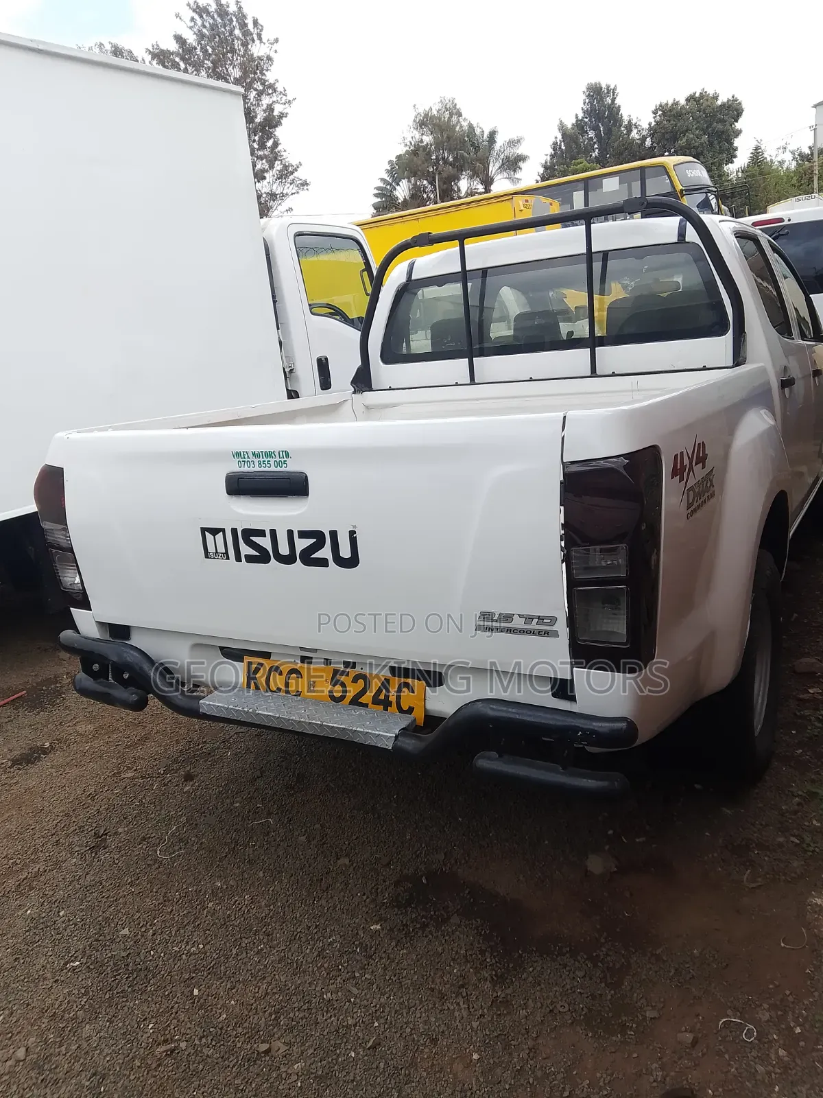 Isuzu D-MAX 2014 White