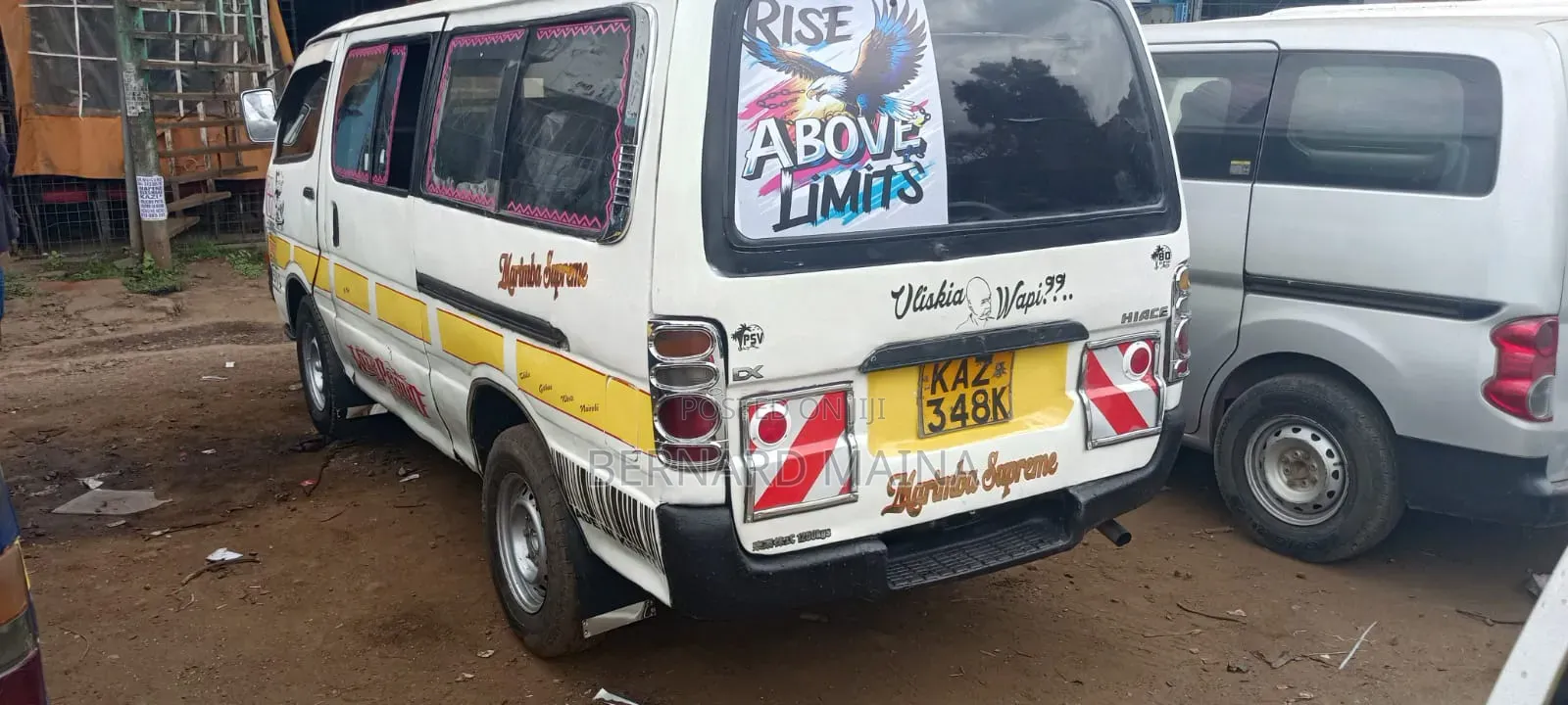 Toyota HiAce 2001 White