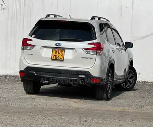 Subaru Forester 2019 White