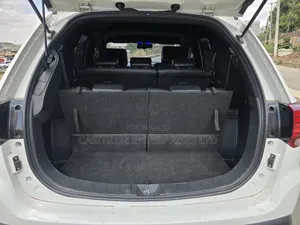 Mitsubishi Outlander 2016 White