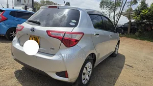 Toyota Vitz 2019 Silver