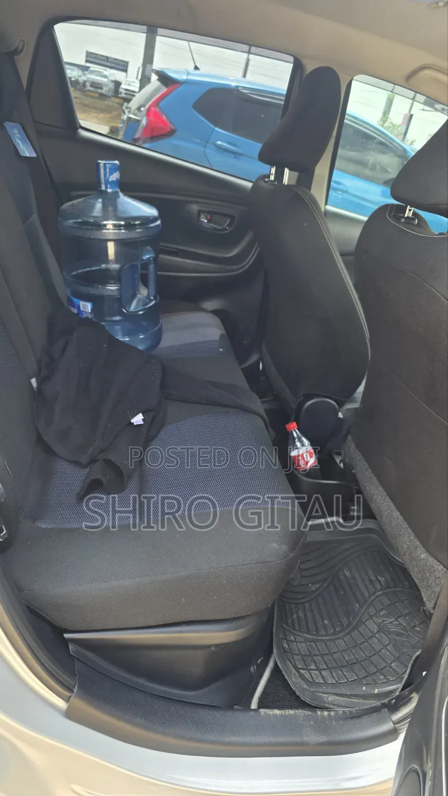 Toyota Vitz 2019 Silver