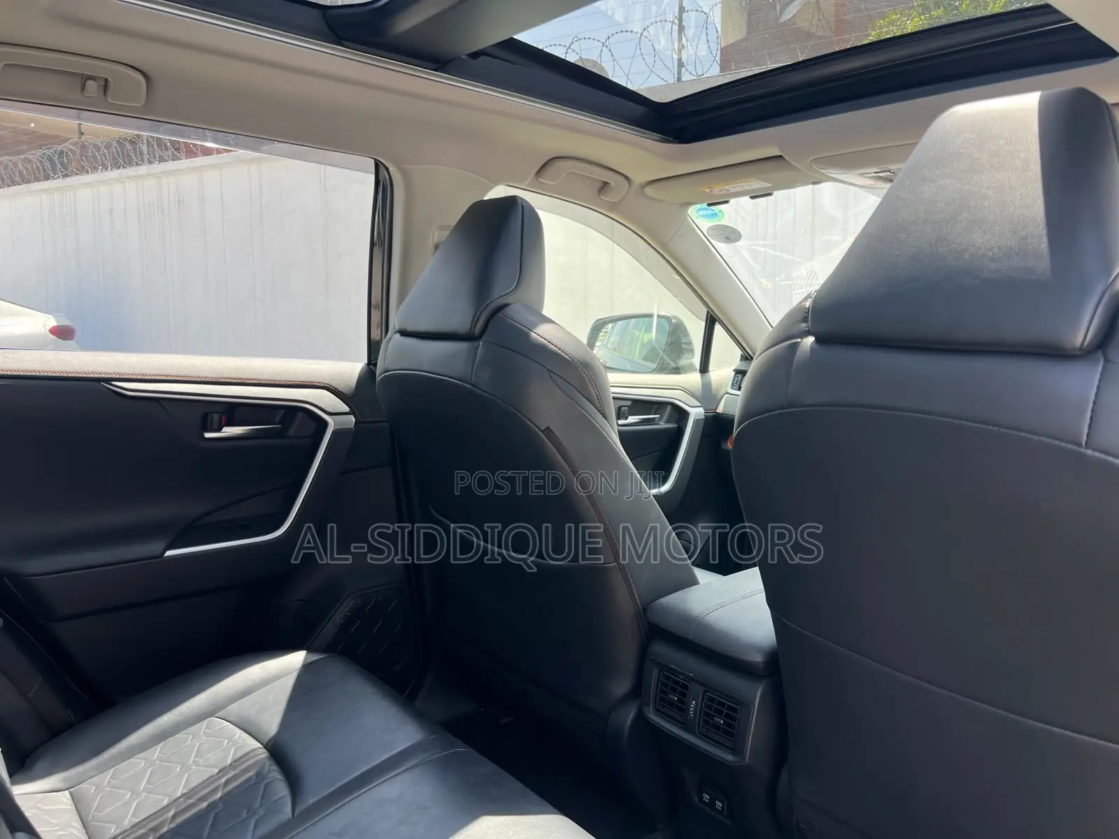 Toyota RAV4 Adventure AWD 2020 Gray