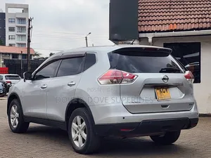 Nissan X-Trail 2.0 Petrol AWD 2014 Gray