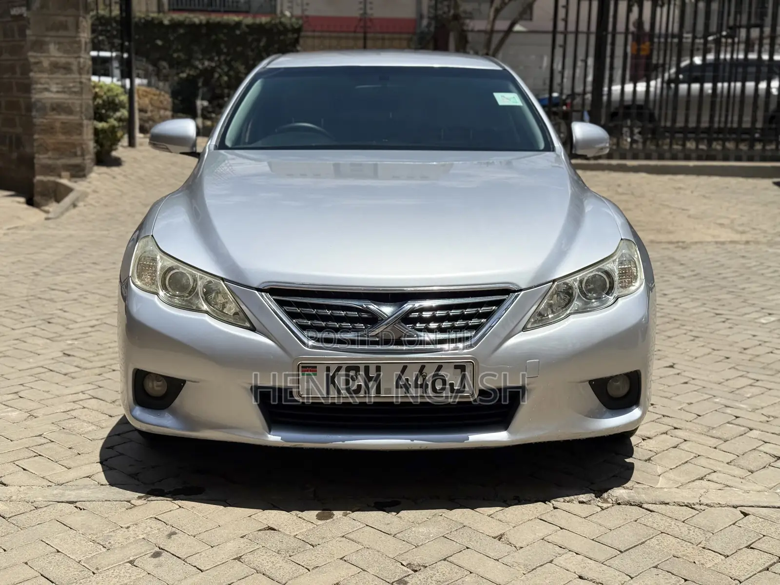 Toyota Mark X 2009 Silver
