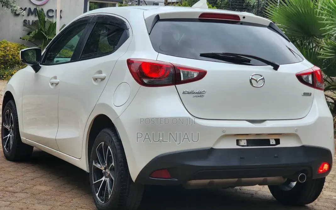Mazda Demio 2018