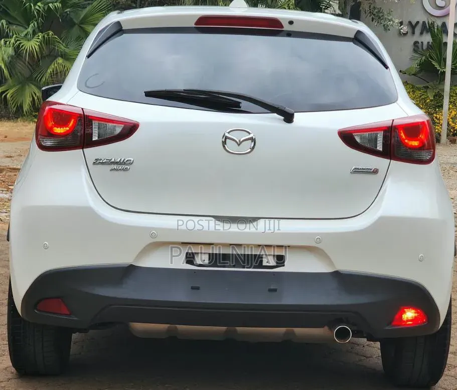 Mazda Demio 2018