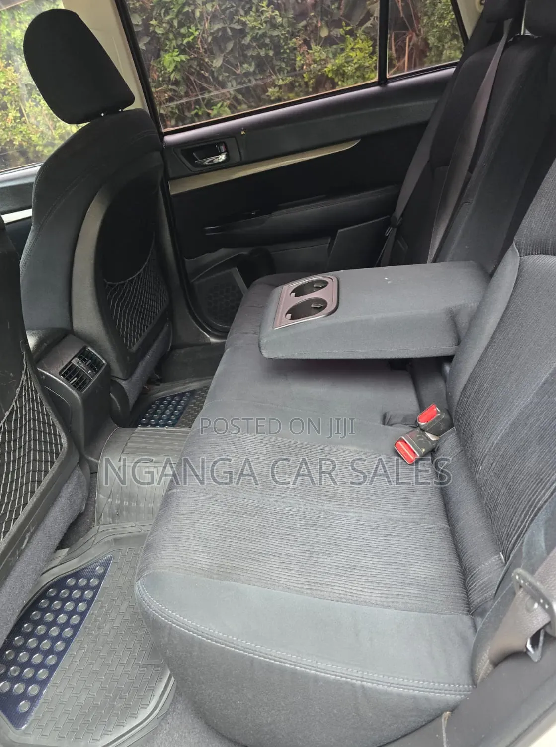 Subaru Legacy 2012 White