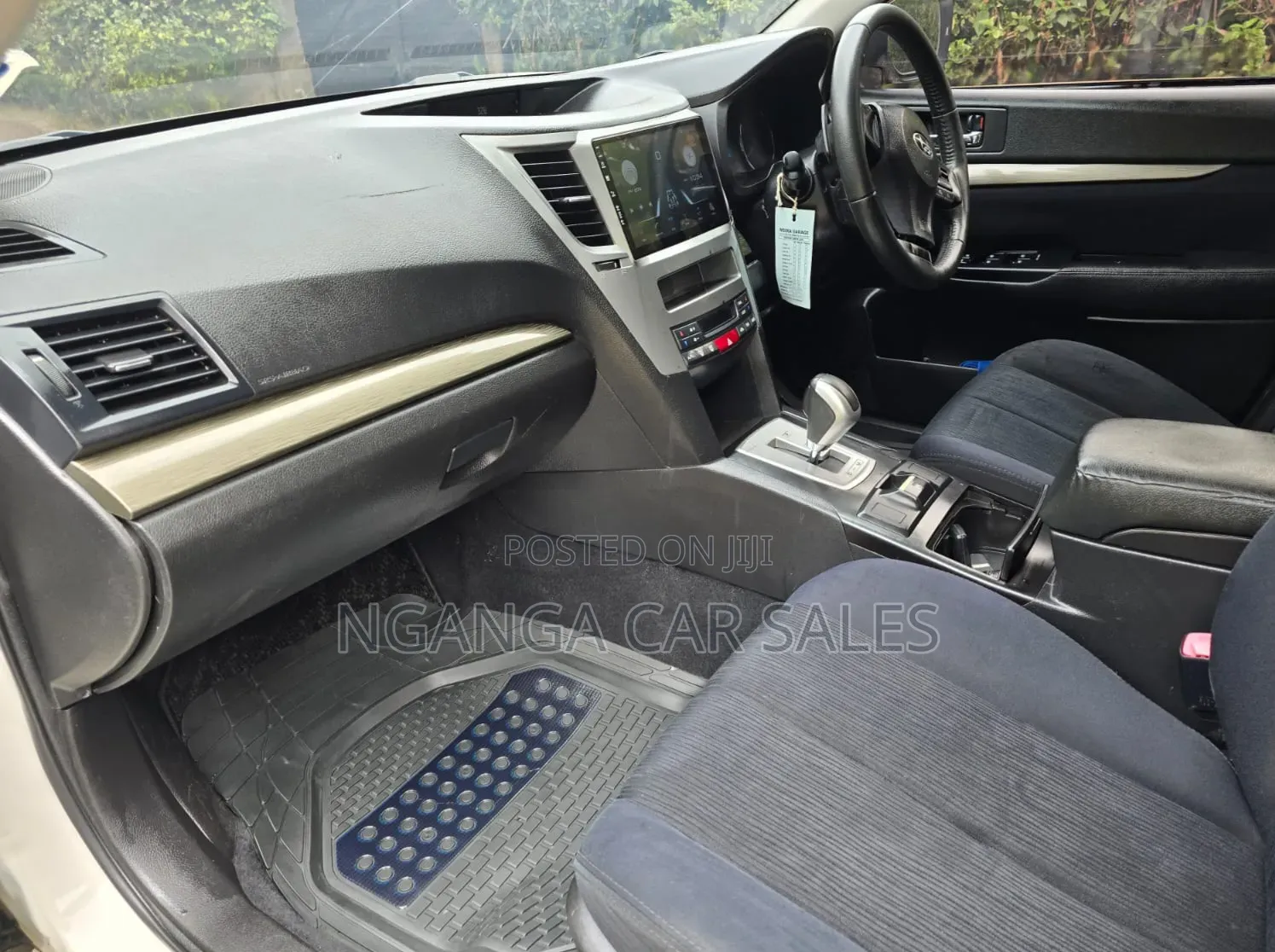 Subaru Legacy 2012 White