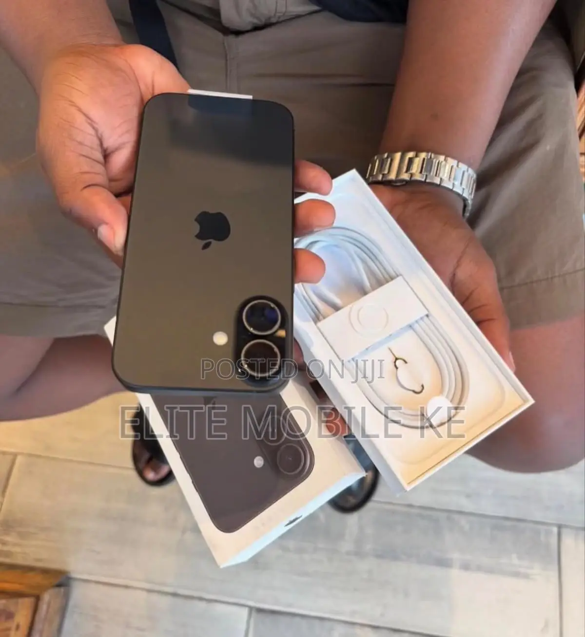New Apple iPhone 17 256 GB Black