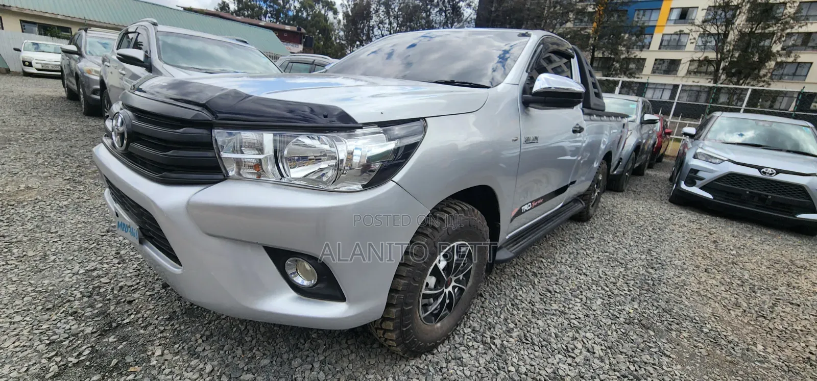 Toyota Hilux 2021 Silver