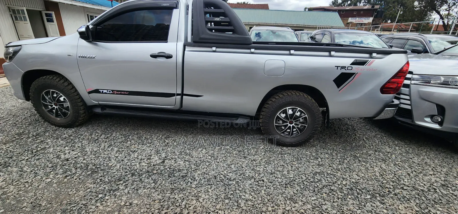 Toyota Hilux 2021 Silver