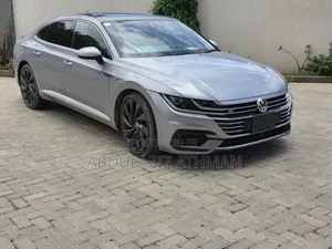 Volkswagen Arteon 2019 Silver