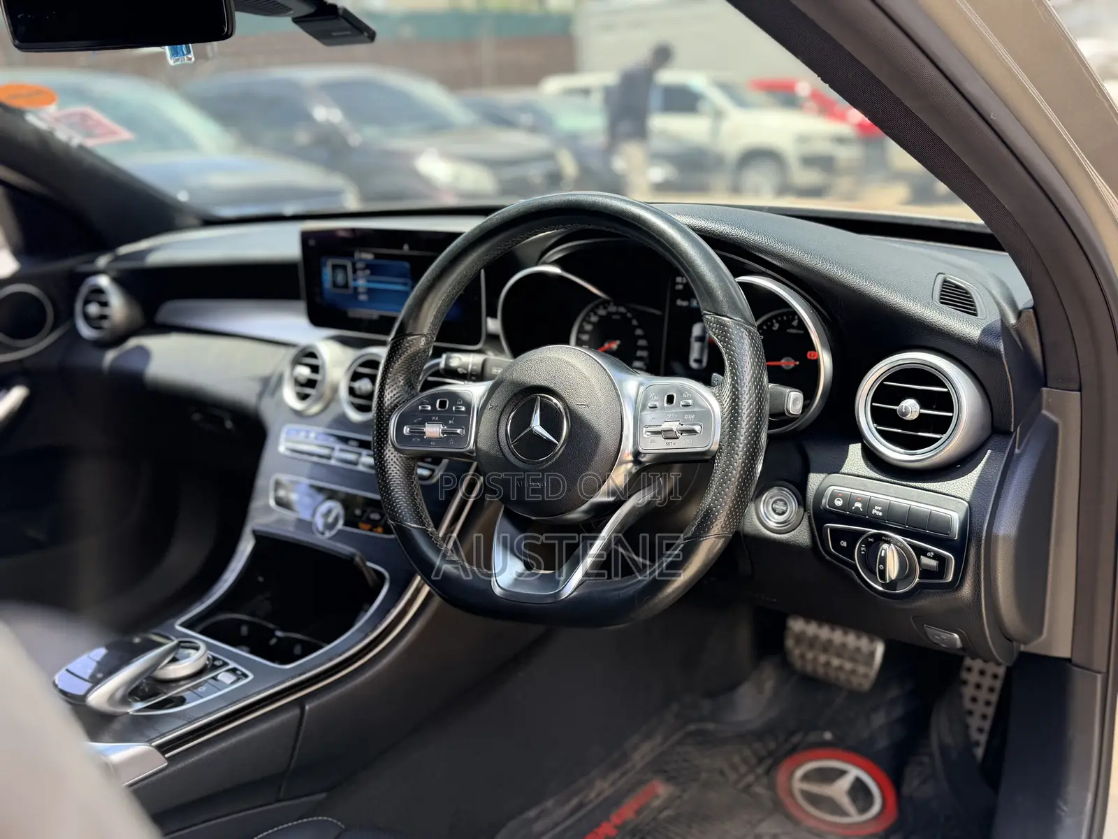 Mercedes-Benz C200 2018 Gray