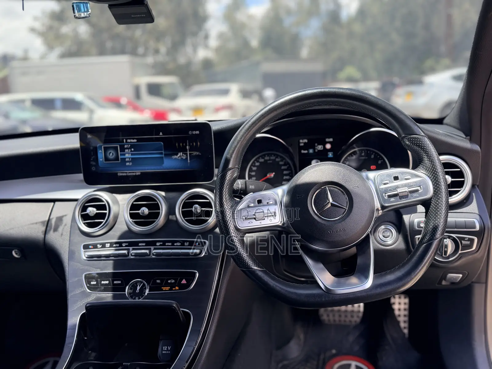 Mercedes-Benz C200 2018 Gray