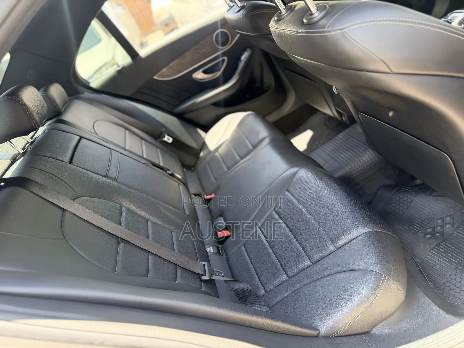 Mercedes-Benz C200 2018 Gray