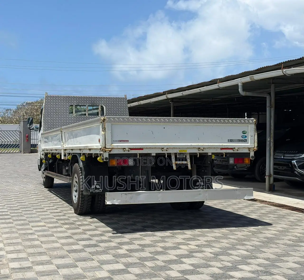Mitsubishi Fuso Canter