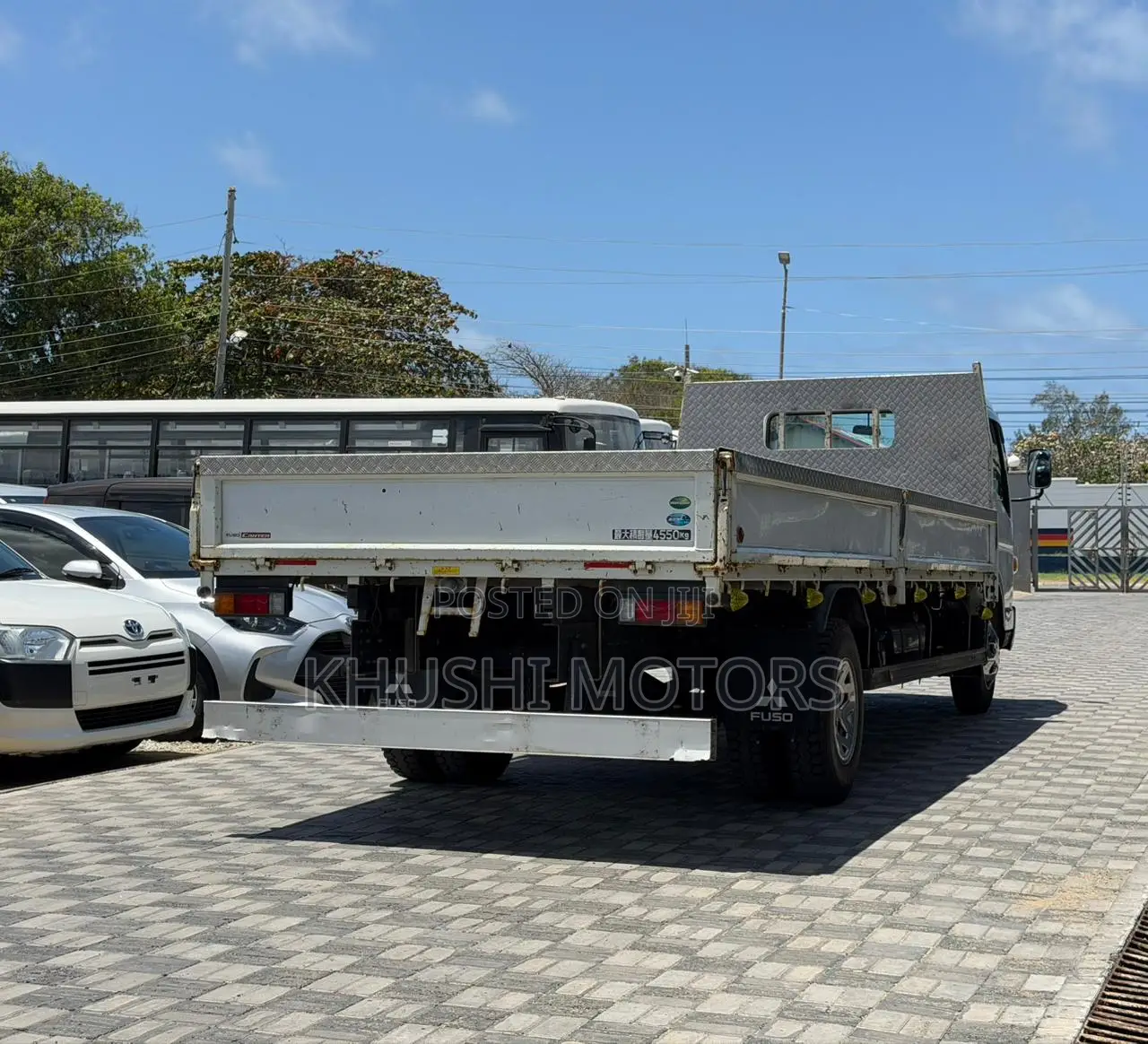 Mitsubishi Fuso Canter