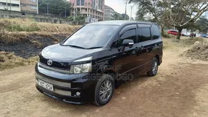 Toyota Voxy 2012 Black